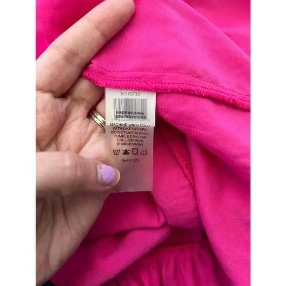 Vince Camuto Pink Sleeveless Blouse - Picture 5 of 6